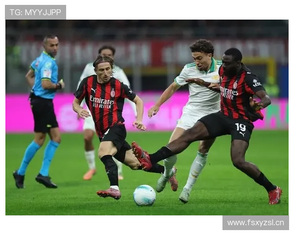 AC米兰关键战表现波动，问题在高强度对抗中被放大
