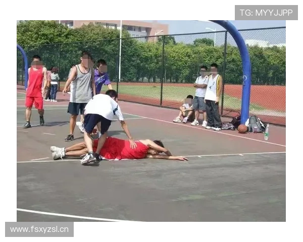 篮球比赛中如何判定非法身体接触并区分犯规类型 篮球比赛中如何判定非法身体接触并区分犯规类型